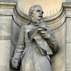 Statue de Godefroy Cavaignac, chef du parti démocratique - © Norbert Pousseur