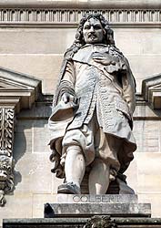 Jean Baptiste Colbert - Homme politique - Sculpture de la cour Napol&eacute;on du Louvre - &copy; Norbert Pousseur