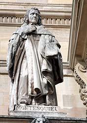 Charles Louis de Secondat, baron de Montesquieu - Ecrivain philosophe - 1689 / 1755 - Sculpture de la cour Napol&eacute;on du Louvre - &copy; Norbert Pousseur