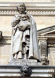 Louis Bourdaloue - Pr&eacute;dicateur - 1632 / 1704 - Sculpture de la cour Napol&eacute;on du Louvre - &copy; Norbert Pousseur