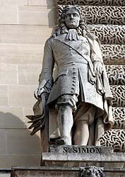 Louis de Rouvroy, duc de Saint Simon - Historien - 1675 / 1755 - Sculpture de la cour Napol&eacute;on du Louvre - &copy; Norbert Pousseur