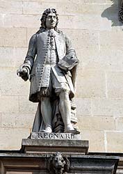 Jean Fran&ccedil;ois Regnard - Ecrivain - 1655 / 1709 - Sculpture de la cour Napol&eacute;on du Louvre - &copy; Norbert Pousseur