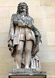 Ange Jacques Gabriel - Architecte - 1698 / 1782 - Sculpture de la cour Napol&eacute;on du Louvre - &copy; Norbert Pousseur