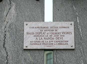 Roger Duplat et Gilbert Vignes disparus le 29 juin 1951 à la Nanda Devi - rue de Lyon - © Norbert Pousseur