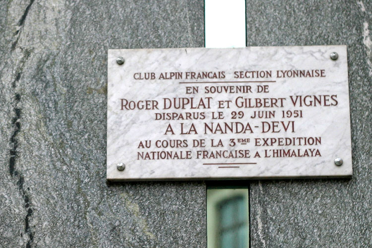 Roger Duplat et Gilbert Vignes disparus le 29 juin 1951 à la Nanda Devi - rue de Lyon - © Norbert Pousseur