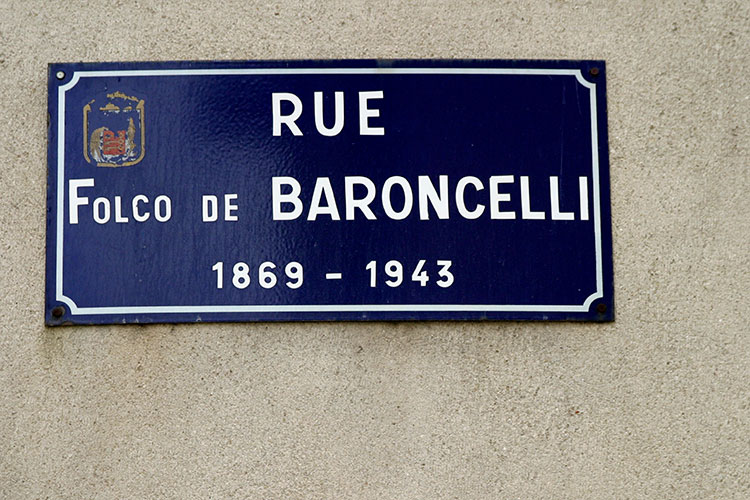 Rue d'Avignon, marquis Folco de Baroncelli Javon, écrivain, 1869 - 1943 - © Norbert Pousseur