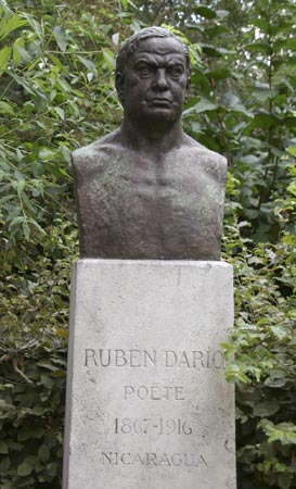 Buste de Ruben Dario - © Norbert Pousseur