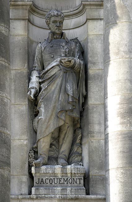 Statue de Victor Jacquemont, voyageur et naturaliste - © Norbert Pousseur Statue de Victor Jacquemont, voyageur et naturaliste - © Norbert Pousseur
