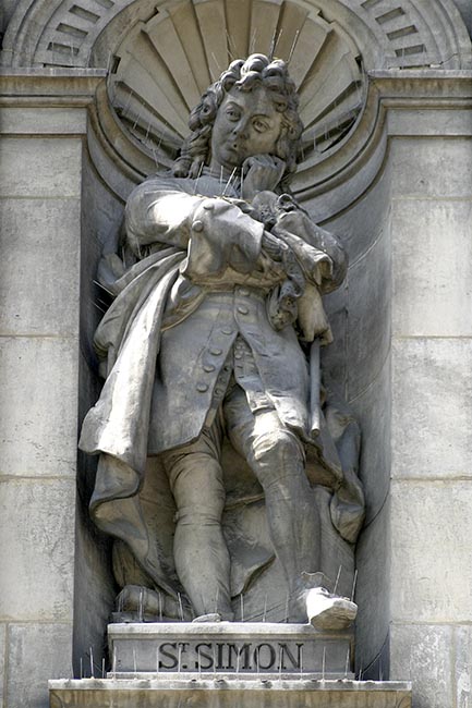Statue de Louis de Rouvroy, duc de Saint-Simon, écrivain - © Norbert Pousseur Statue de Louis de Rouvroy, duc de Saint-Simon, écrivain - © Norbert Pousseur