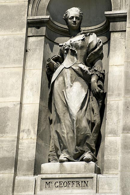 Statue de Marie Th&eacute;r&egrave;se Rodet, dite Madame Geoffrin, femme d'esprit - &copy; Norbert Pousseur