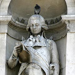 Statue de Jean Nicolas Pache, homme d'état et maire de Paris - © Norbert Pousseur