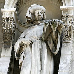 Statue d'Étienne Boileau (ou Boyleau), prévôt de Paris - © Norbert Pousseur