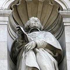 Statue d'Armand-Jean du Plessis duc de Richelieu, cardinal et ministre de Louis XIII - © Norbert Pousseur