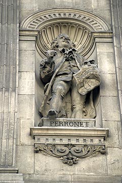 Statue de Jean Rodolphe Perronet, ingénieur - © Norbert Pousseur
