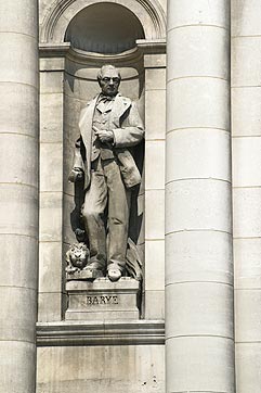 Statue d'Antoine Louis Barye, sculpteur animalier et fondeur - © Norbert Pousseur
