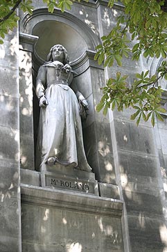 Statue de Jeanne Manon de Philipon, Madame Roland, femme de lettre - © Norbert Pousseur