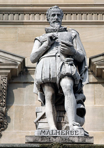 François de Malherbe - Sculpture de la cour Napoléon du Louvre - © Norbert Pousseur