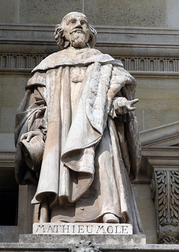 Louis Matthieu, comte Molé - Homme politique - 1781 / 1855 - Sculpture de la cour Napoléon du Louvre - © Norbert Pousseur