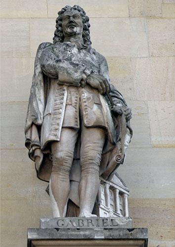Ange Jacques Gabriel - Architecte - 1698 / 1782 - Sculpture de la cour Napoléon du Louvre - © Norbert Pousseur