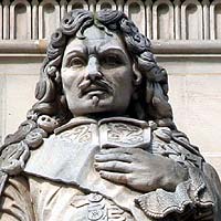 Jean Baptiste Colbert - Homme politique - Sculpture de la cour Napoléon du Louvre - © Norbert Pousseur