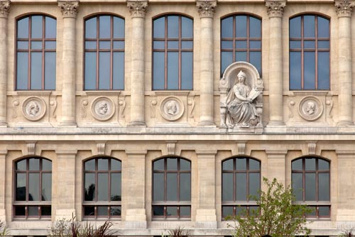 Quelques médaillons des personnages du Muséum - © Norbert Pousseur