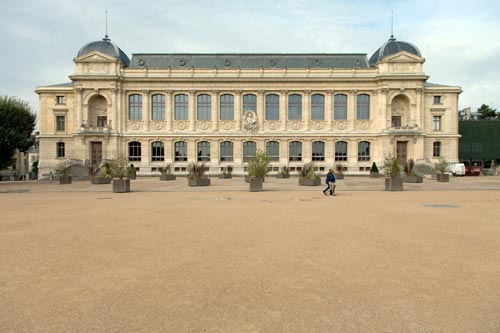 Grande façade du Muséum d'histoire natuerlle - © Norbert Pousseur