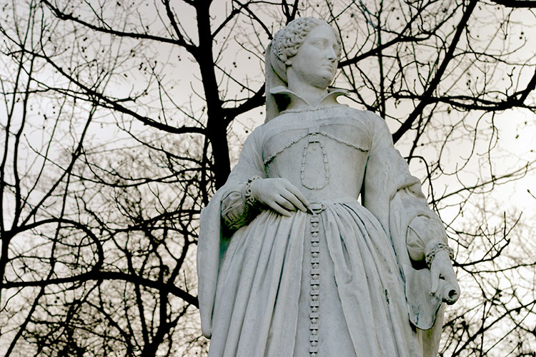 Jeanne III d'Albret, Reine de Navarre - Sculpture des reines du jardin du Luxembourg - &copy; Norbert Pousseur