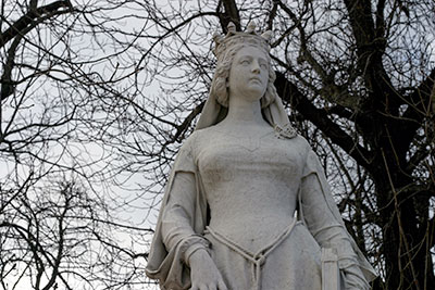 Valentine de Milan, duchesse d'Orléans - Sculpture des reines du jardin du Luxembourg - © Norbert Pousseur